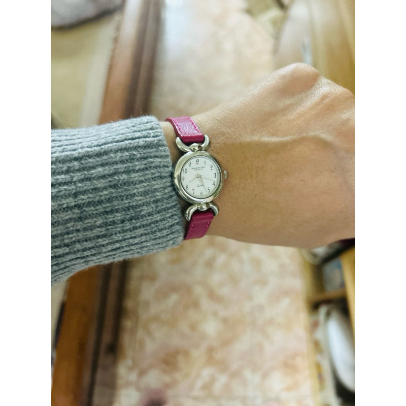 Đồng hồ si Nhật