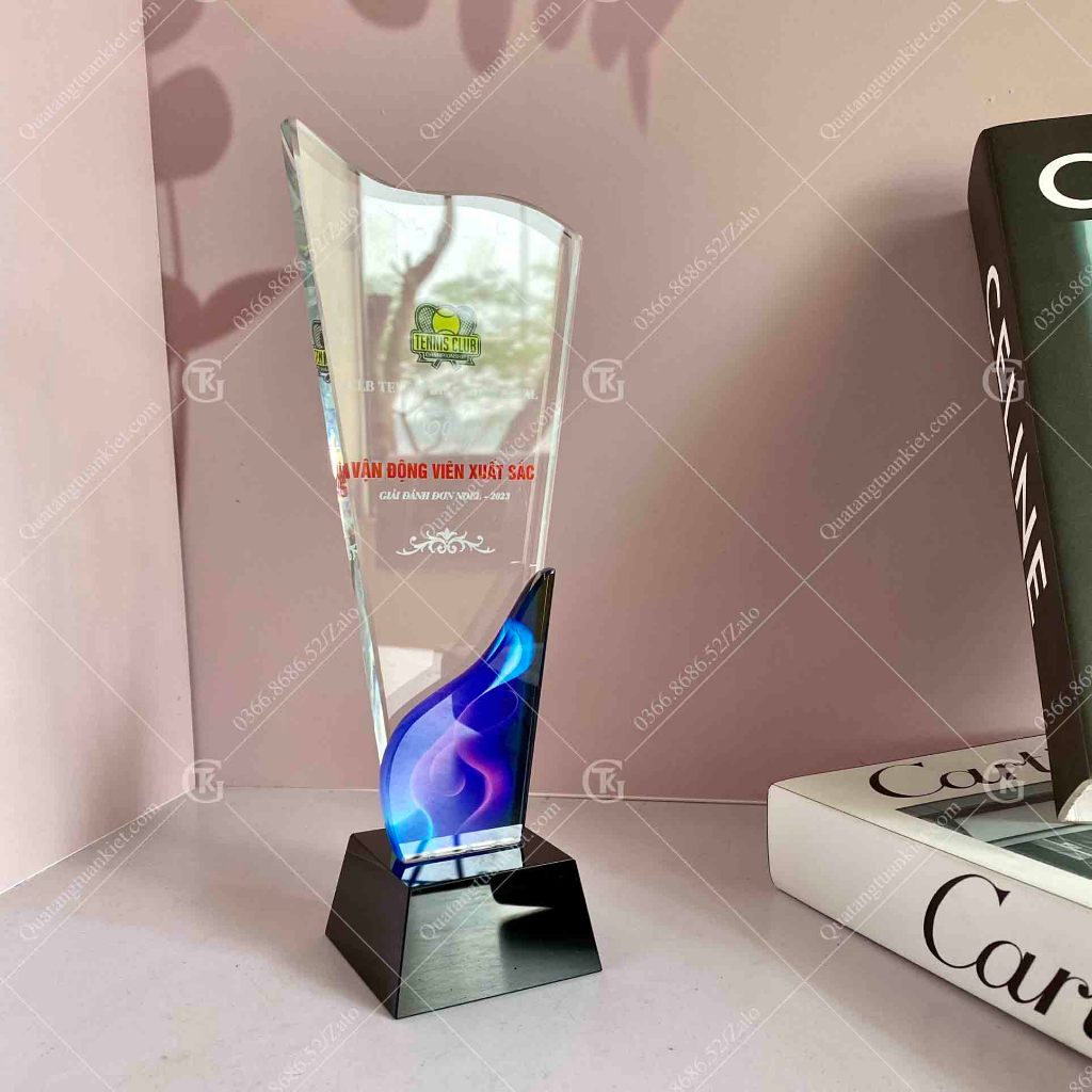 Cúp pha lê 2 thân đế đen