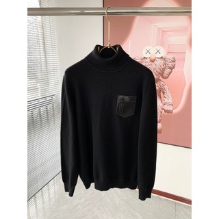 Áo len dệt kim dài tay cổ tròn trang trí túi da ngực hoạ tiết logo Prada
