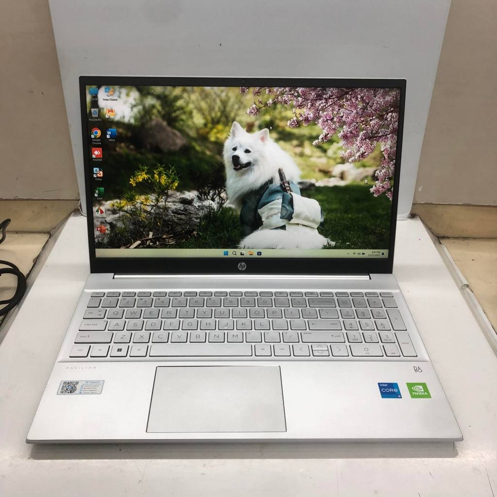 Máy Laptop HP Pavilion 15-EG0506TX Core i5-1135G7, 8gb ram, 256gb ram, Vga Nvidia MX450 2GB, 15.6 inch Full HD. Đẹp, Rẻ