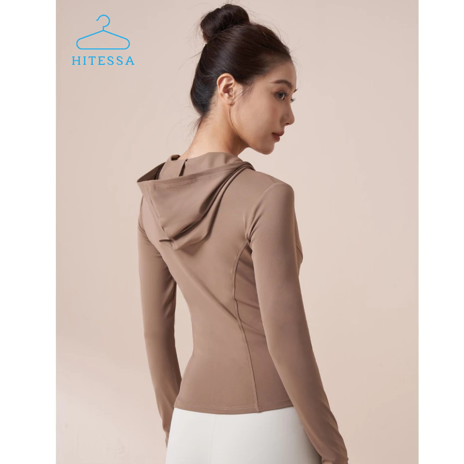 Áo Khoác Thể Thao Nữ Mùa Thu Đông mới 2023 với Mũ Trùm đầu - Phong cách, Chống Gió, Thấm Hút Mồ Hôi | BigBuy360 - bigbuy360.vn