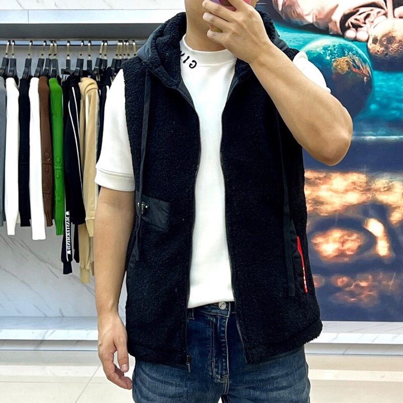 Áo khoác gile Prada cao cấp thu đông 2023 cho nam