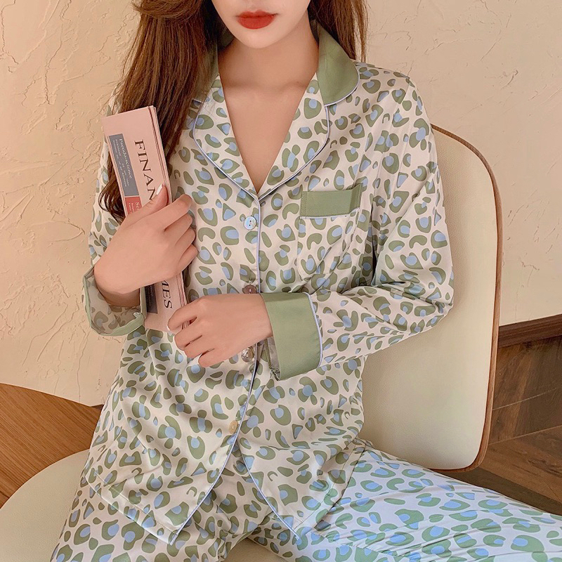 Bộ pyjama lụa tay dài sale