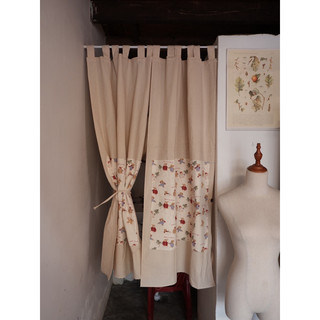Rèm cửa thô mộc be Vintage.
