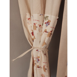 Rèm cửa thô mộc be Vintage.