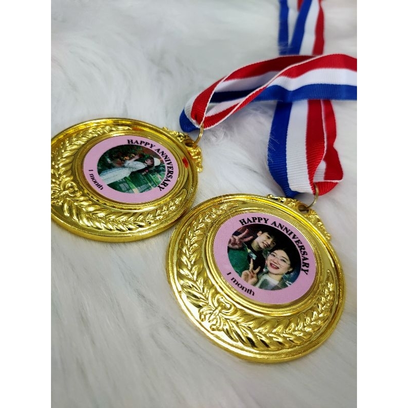 Huy Chương - Hình Thiết Kế Và In Theo Yêu Cầu