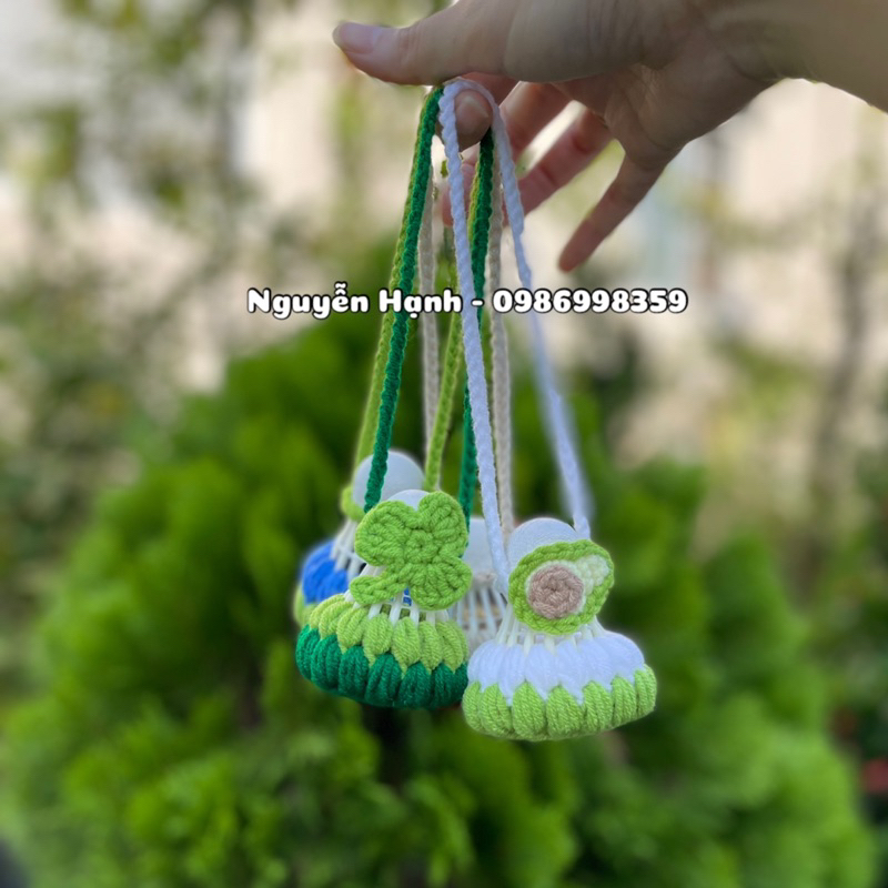 Móc khoá cầu lông dây dài treo túi