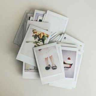 COMBO IN 2 ẢNH INSTAX VIỀN TRẮNG