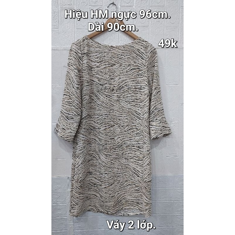 Đầm hiệu size M nữ ngực 96cm, dài 90cm.