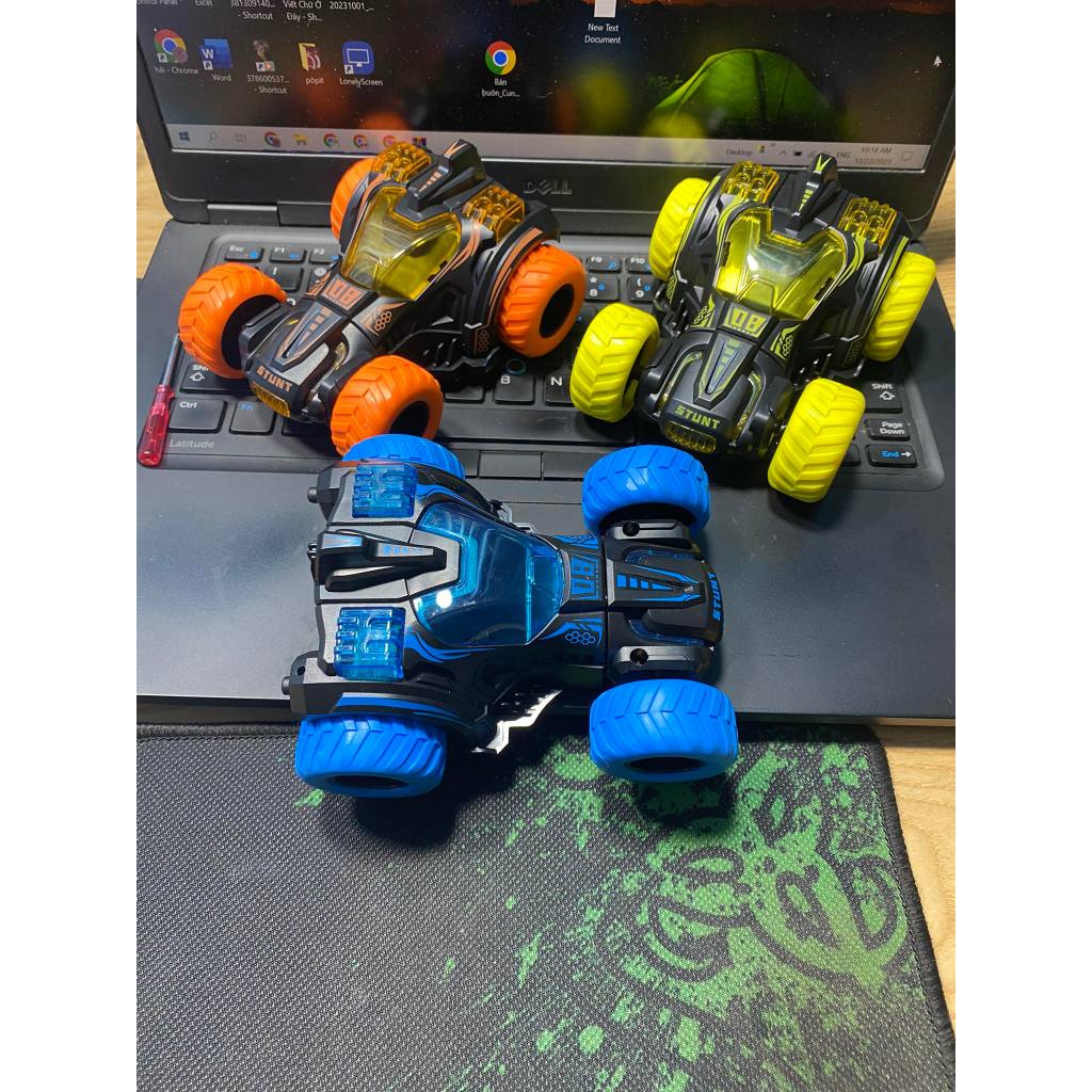 Xe ô tô đồ chơi cho bé, xe đồ chơi địa hình nhào lộn 360 độ thông minh chạy đà cực mạnh, chất liệu nhựa ABS an toàn