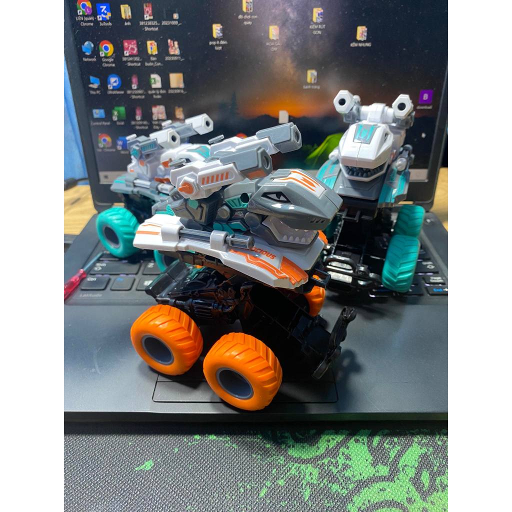 Xe ô tô đồ chơi cho bé, xe đồ chơi địa hình nhào lộn 360 độ thông minh chạy đà cực mạnh, chất liệu nhựa ABS an toàn