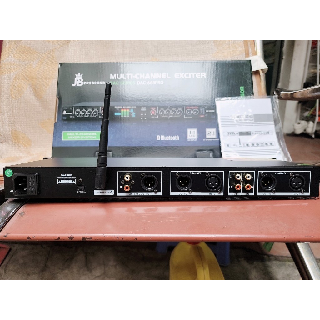 Máy Nâng Tiếng JB DAC-668Pro