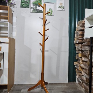 Cây treo đồ xào treo quần áo gỗ cao su