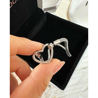 Lắc tay Pandora khoá tim bạc