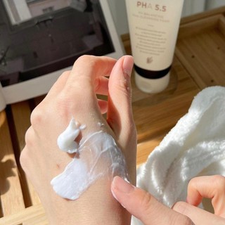 Sữa Rửa Mặt PHA 5.5 pH Balancing Cleansing Foam - 130m