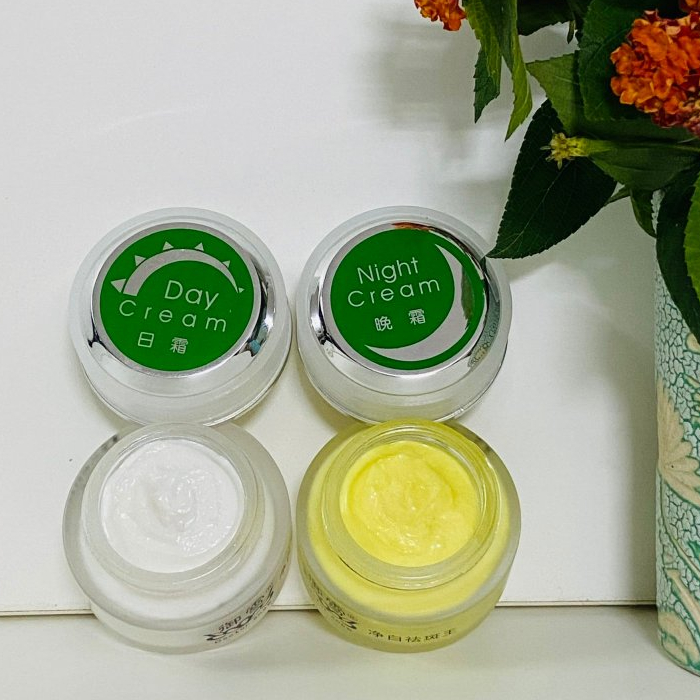 Kem Dr.Snow vỗ bong nám tàn nhang vết thâm, trắng da