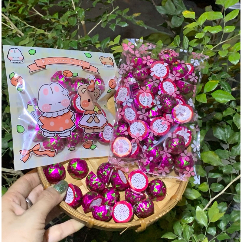 100gam kẹo sô-cô-la thanh long