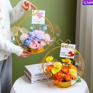 Giỏ Cắm Hoa Bằng Kim Loại