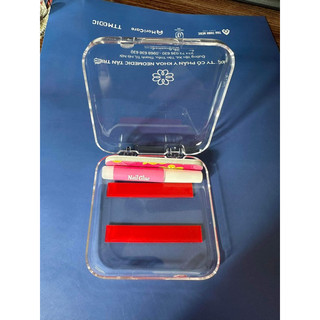 Hộp đựng Nailbox thiết kế trong suốt sang chảnh