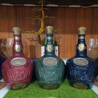 Vỏ chai rượu ngoại Chivas 21 năm phiên bản cổ năm 1960 cực độc