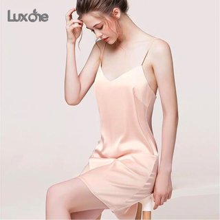 Váy ngủ 2 dây LuxOne cho nữ với chất vải lụa mát mẻ, sang trọng mềm mại