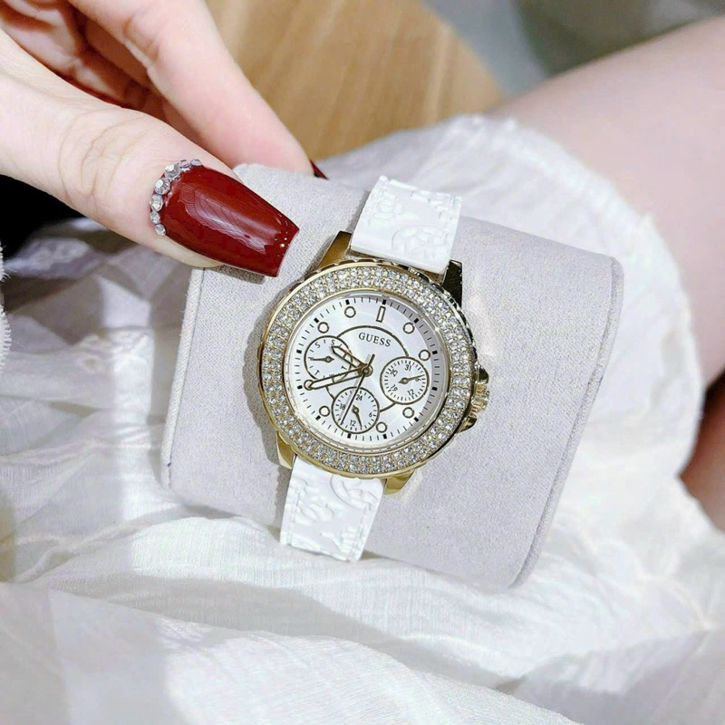 Đồng hồ nữ GUES GW0411L1 mặt tròn dây silicon trắng siz 34mm