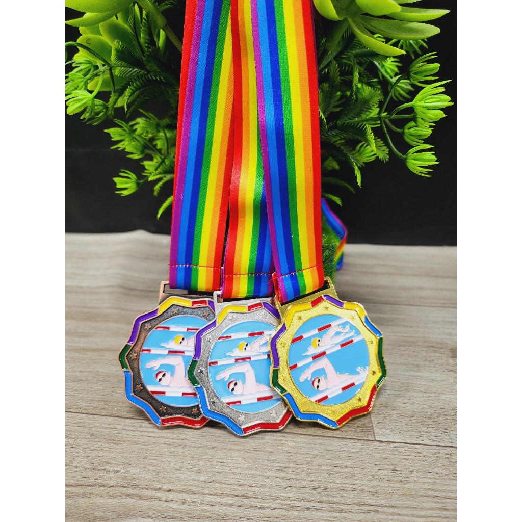 HUY CHƯƠNG MÔN BƠI LỘI