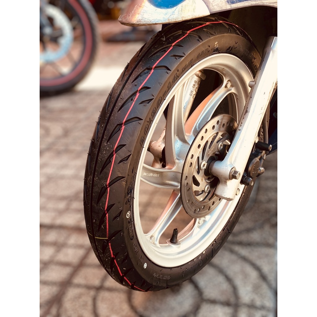 Vỏ Quick Thái Phoenix không ruột cho xe máy