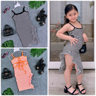 Đầm body thun hai dây khoét eo hoạ tiết caro độc đáo cho bé 7-25 ký
