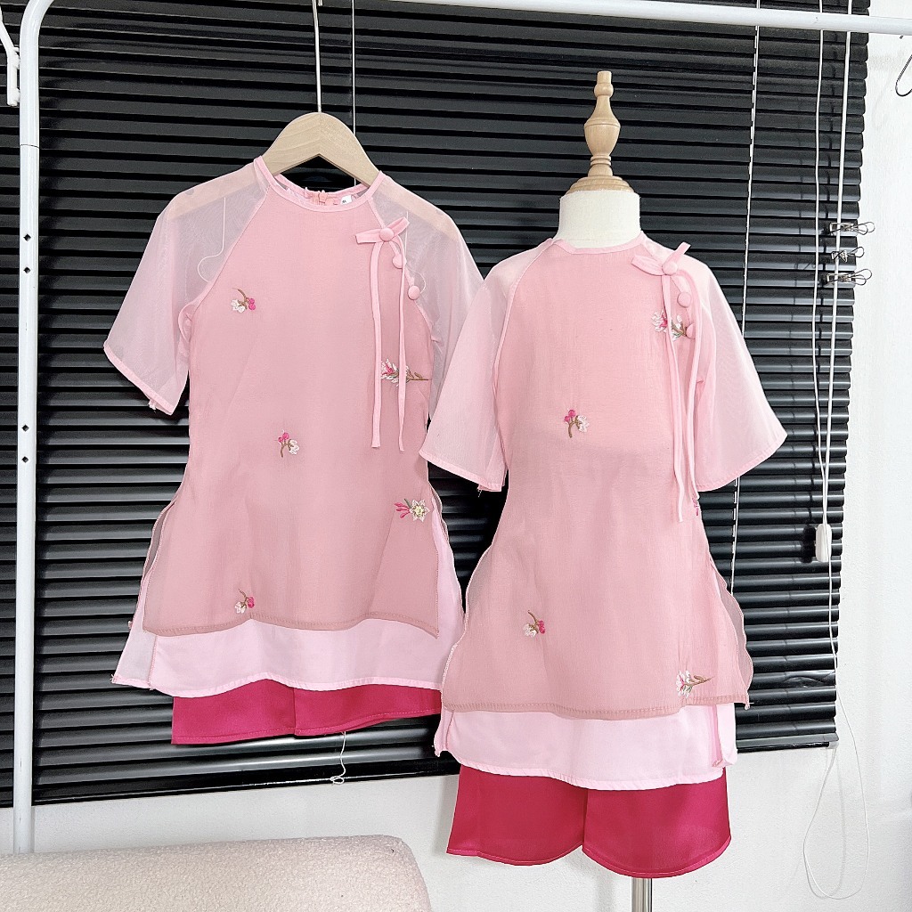 Áo dài cách tân cho mẹ và bé gái sắc hồng,tím size 10-30kg, Áo dài tết cho bé gái chất tơ mềm