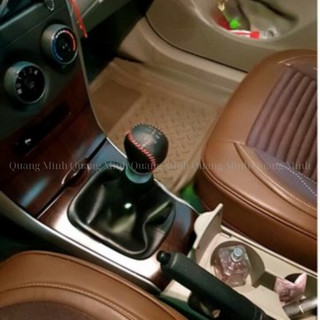 Bọc cần số da bò nappa nhập khẩu xe toyota altis at, mt