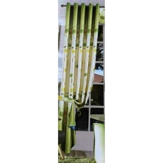 rèm đặt xanh lá