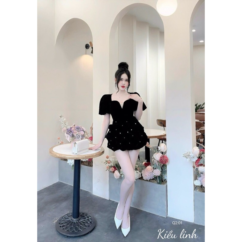 Đầm nhung nữ