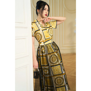 Áo somi lụa họa tiết baroque vàng đen