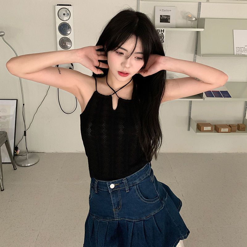 Áo Croptop cổ chữ U màu sắc đơn giản, Áo dệt kim hai dây cổ chữ U thời trang cho nữ O2D12 - SAIGON TRENDING