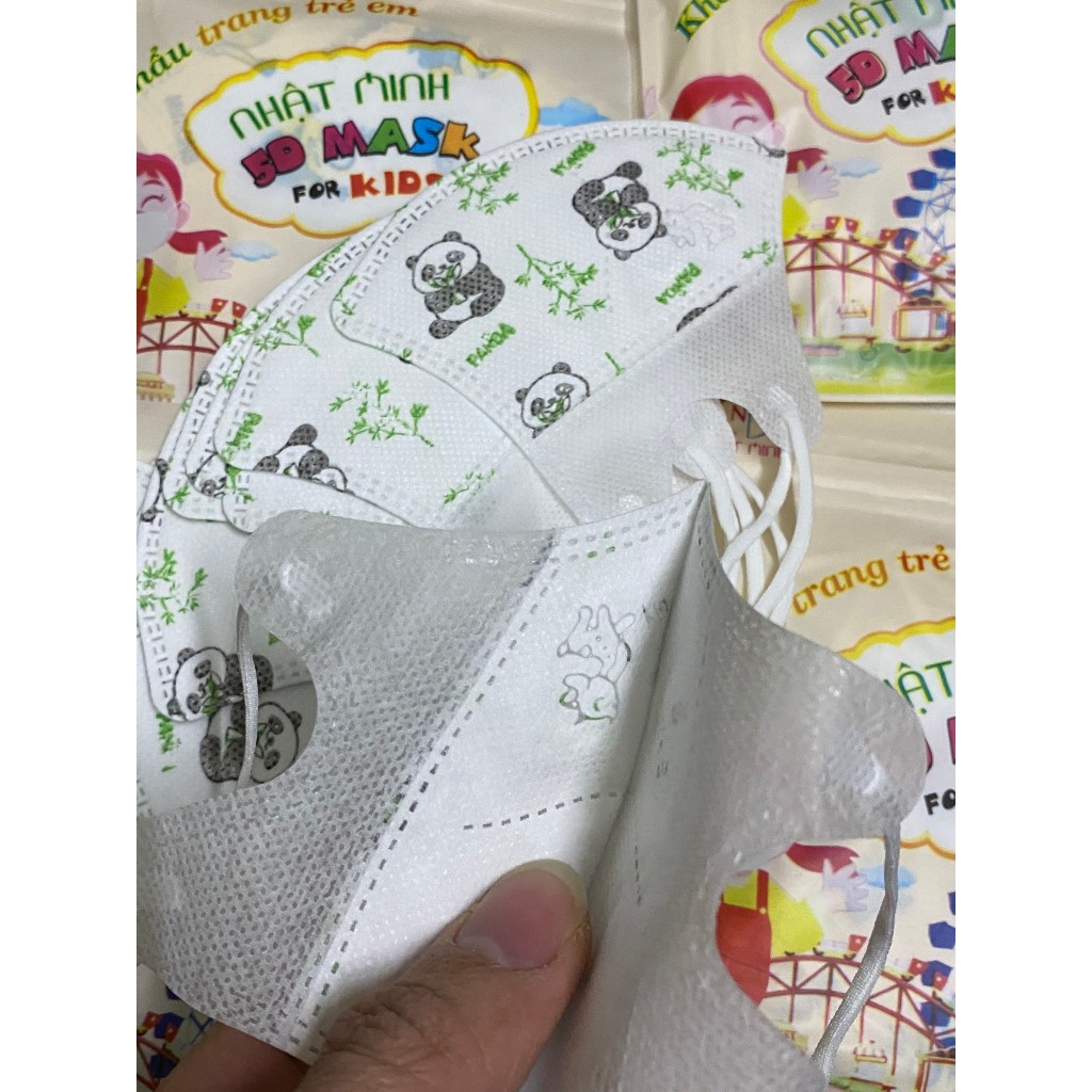 Khẩu Trang Trẻ Em, khẩu trang KF94 MASK Hàn Quốc giúp bé kháng khuẩn,chống bụi và khói ô nhiễm.