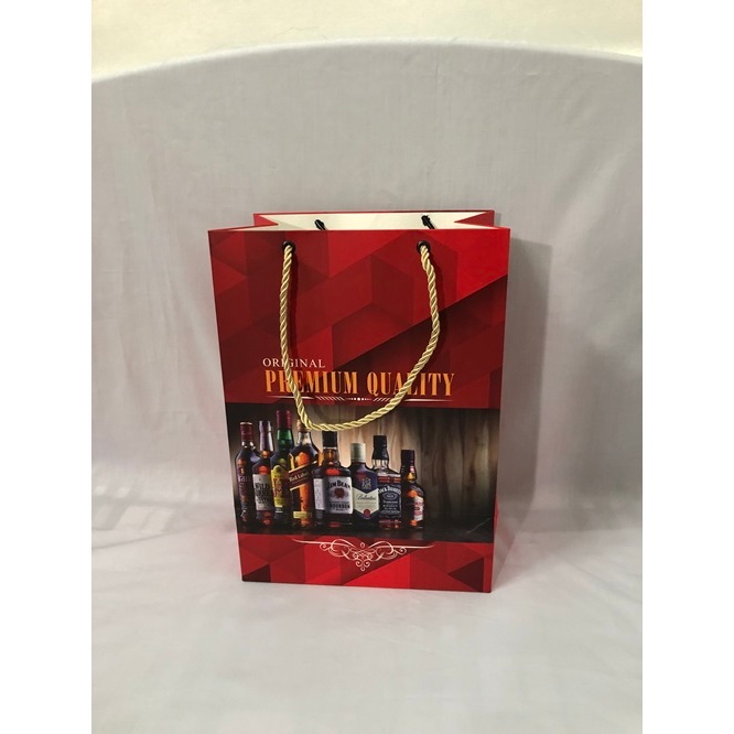 Túi Giấy Để Chai Rượu Chivas 21 Kích Thước 32x23x15 Cm/Túi