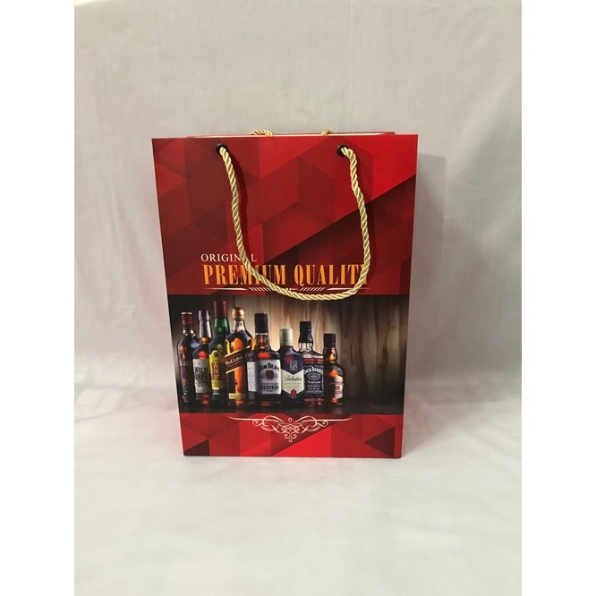 Túi Giấy Để Chai Rượu Chivas 21 Kích Thước 32x23x15 Cm/Túi