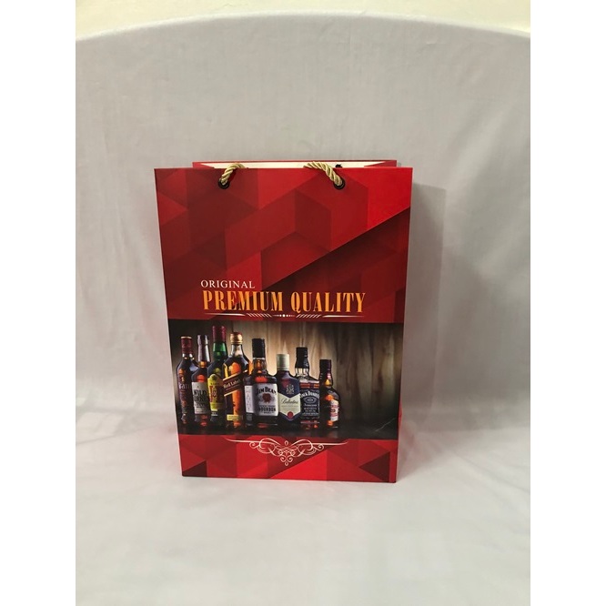Túi Giấy Để Chai Rượu Chivas 21 Kích Thước 32x23x15 Cm/Túi
