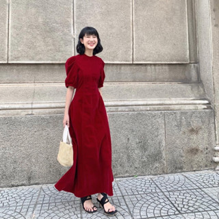 Đầm Nhung Tay Bồng Cổ Tròn Dáng Dài Xoè Có Túi