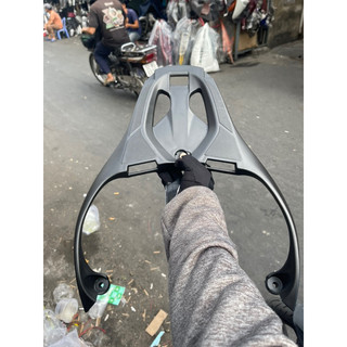 Cảng ( tay dắt ) sh ý gắn sh 2012 đến 2019