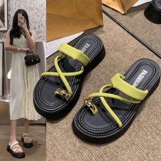 Dép Xỏ Ngón Đế Cao Ôm Chân Dành Cho Nữ, Dép Sandal Đi Êm Chân, Hàng Hot Trend 2024.×