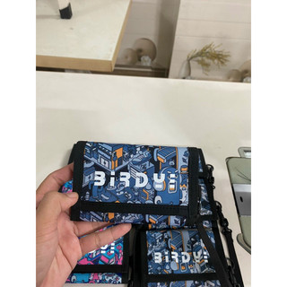 Ví ngắn có dây đeo cổ BBag
