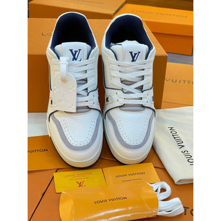 Giày sneaker LV #54 sữa navy ( giá chưa kèm box bảo vệ)