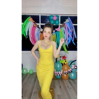 Đầm vàng tôn da , tôn dáng cực kì 😘