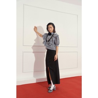 Váy bút chì đen dài xẻ trước sy store