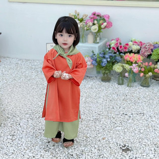 Áo dài lụa cam cho bé gái