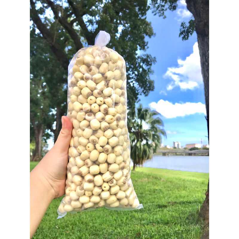 1KG HẠT SEN TƯƠI CHUẨN HUẾ CUỐI VỤ SIÊU HIẾM