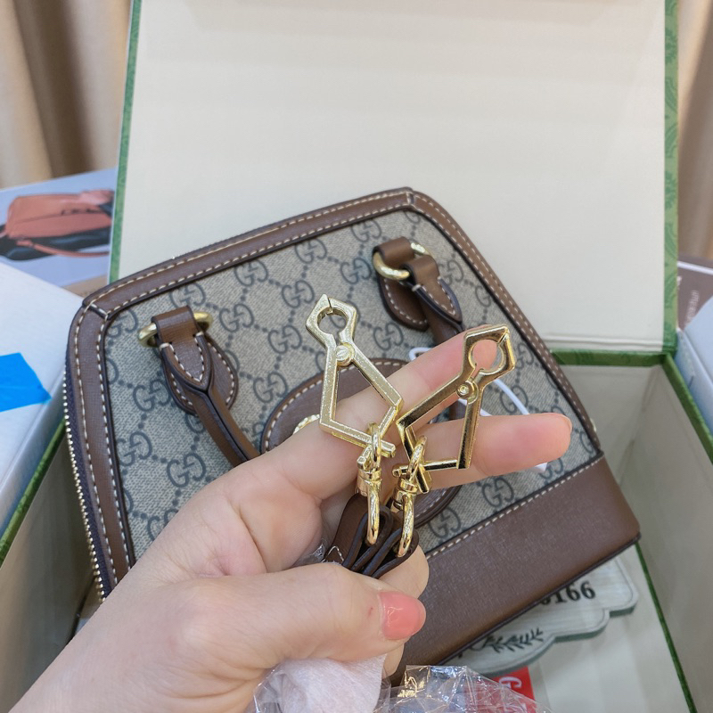 Túi xách nữ, túi hến GG, túi thời trang, tuúiiz 23 cm , túi có quai đeo chéo hàng 2 bocx nam châmMTA26/6