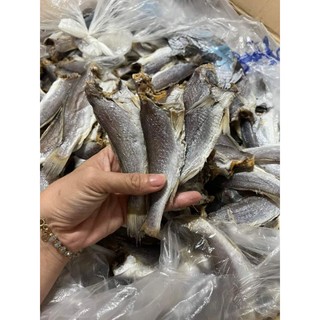 Khô cá đù mặn vừa